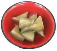 福井県福井市飯塚町の宅配弁当サービス デリカマート:こんにゃくうま煮(100g)