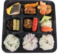 福井県福井市飯塚町の宅配弁当サービス デリカマート:味くらべ弁当
