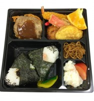 福井県福井市飯塚町の宅配弁当サービス デリカマート:お子様おにぎり(2ヶ)弁当